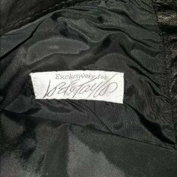 -00 - Picture 4 of 4